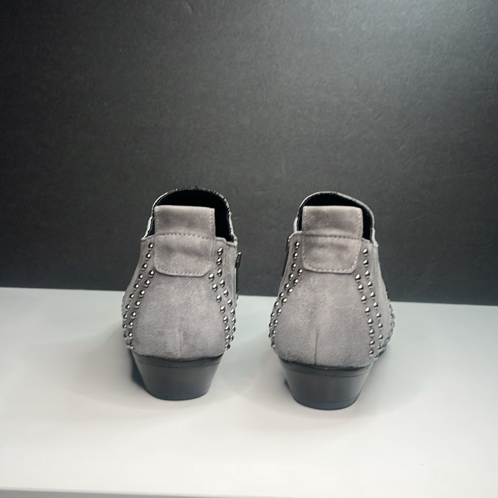 Anine Bing - Charlie Low Grey Suede Studded Ankle Boots Women's Size US 7/EU 37 - Picture 6 of 12